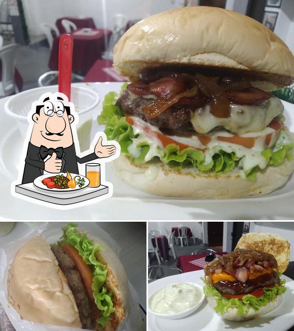 Comida em Manda burger hambúrgueria artesanal