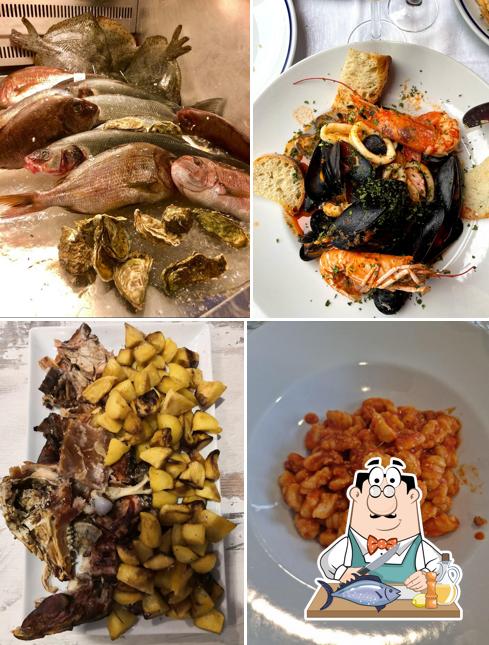 La Caletta serve un'ampia varietà di piatti di pesce