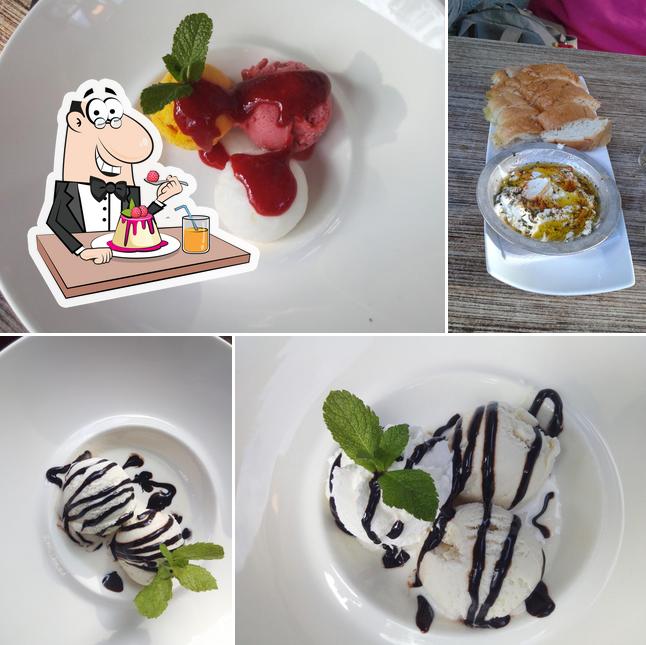 Restaurant Aan 't Plein bietet eine Vielfalt von Desserts 