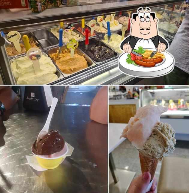 Questa è la foto che presenta la cibo e interni di Gelateria Cremeria "da Gigi" a