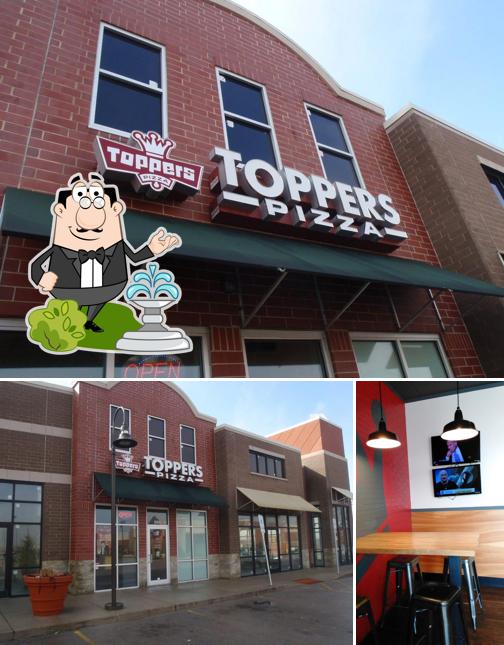 Among different things one can find exterior and interior at Toppers Pizza