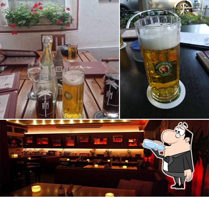 Las fotografías de bebida y comida en Bernstein - Die Spielebar