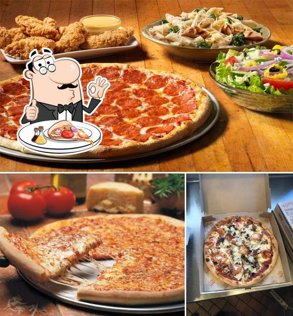 Papa Gino's, 117 Massachusetts Turnpike West in Natick Restaurant