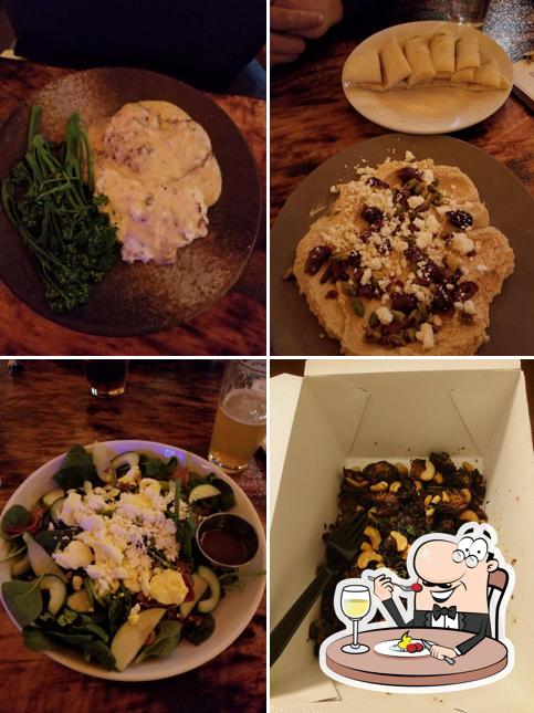 Zeppelins in Cedar Rapids Restaurant menu and reviews