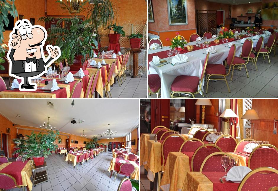 Check out how Restaurant Le Bistrot (Hôtel Abribis) looks inside