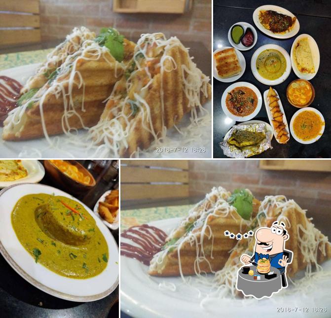 Meals at Eggiterian Cafe