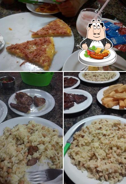 Comida em Churrascaria e Pizzaria Ingá