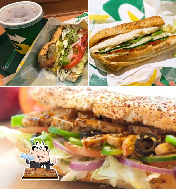 Degusta un sándwich en Subway