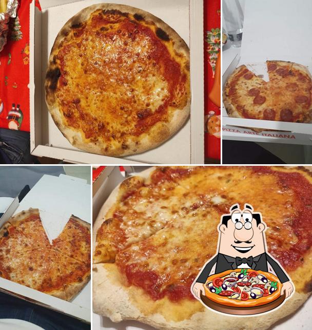 Ordina tra le svariate varianti di pizza