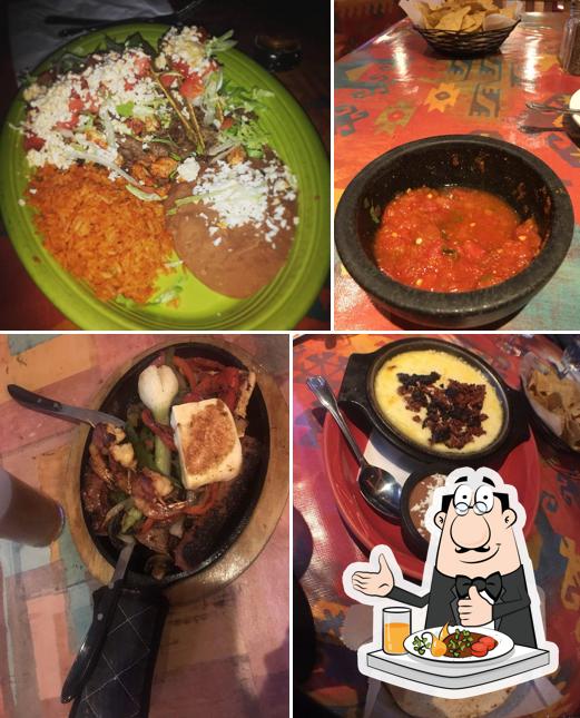 Lalo's Mexican Restaurant, 1432 Waukegan Rd in Glenview Restaurant