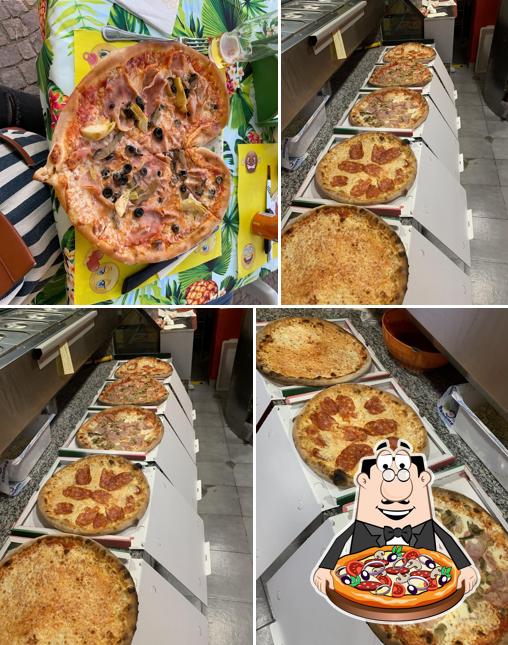 Scegli una pizza a Pizzeria del sole