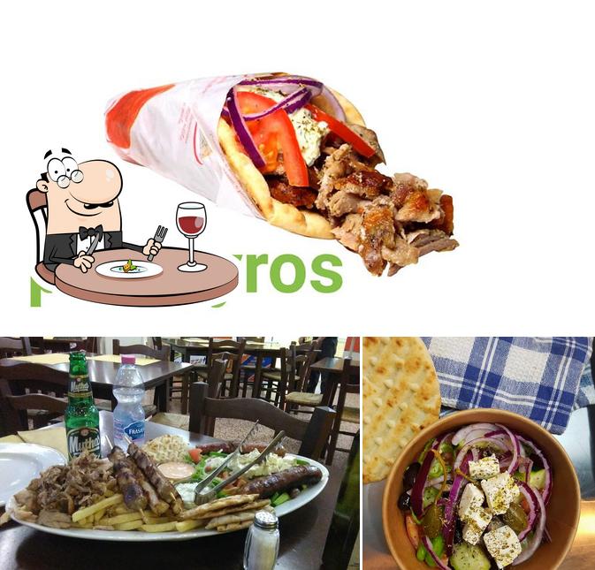 Еда в "Greek Eat"