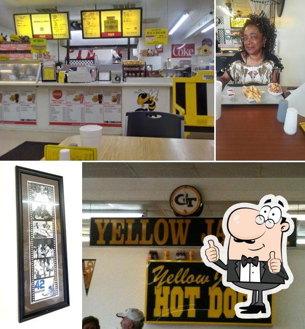 Yellow Jacket Hot Dogs in Ellenwood Restaurant menu and reviews