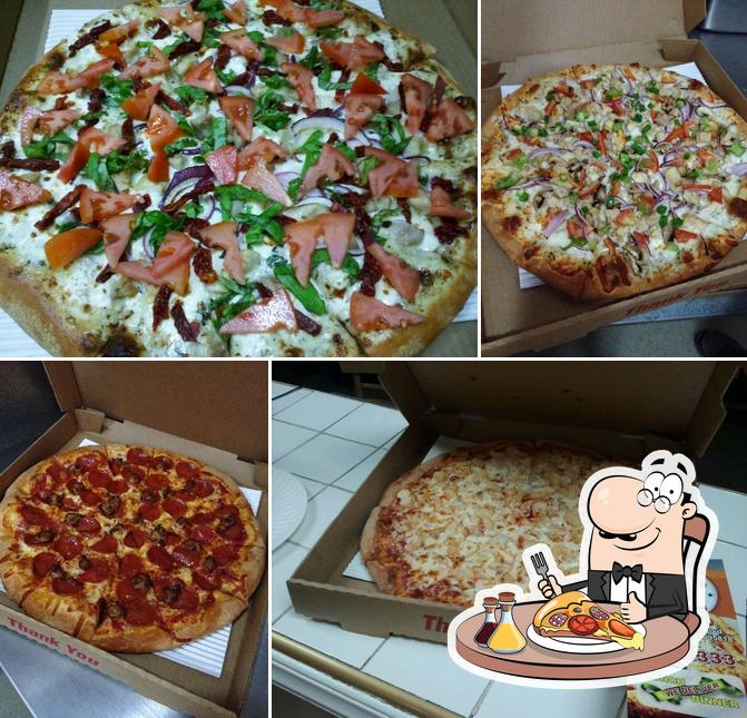 Famous Pizza, 2998 Freeport Blvd in Sacramento Restaurant menu and reviews