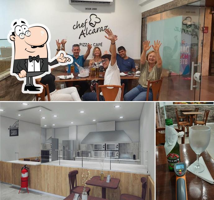 O interior do Chef Alcaraz - Pizza • Café