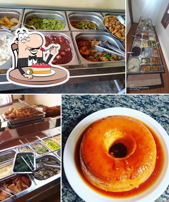 Restaurante Cantinho do Lu oferece uma escolha de sobremesas