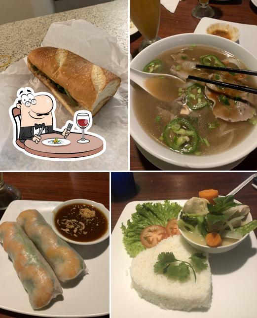Comida en Viet's Cuisine