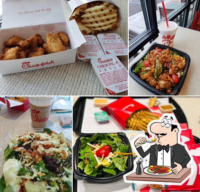 Best grilled chicken in Grand Rapids restaurants, spring 2024
