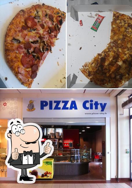 Voici une photo de Pizza City