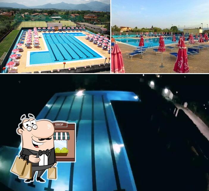 Puoi goderti l'aria fresca dal dehors di Centro Sportivo Progress