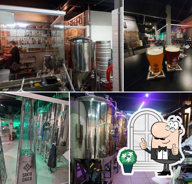 Veja imagens do exterior do Cervejaria Santo Chico