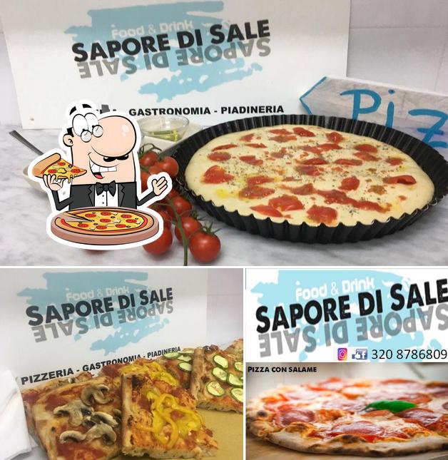 Pick pizza at Sapore di Sale