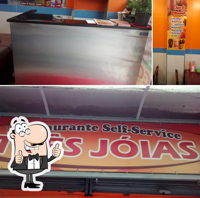 See the picture of Restaurante Três Jóias