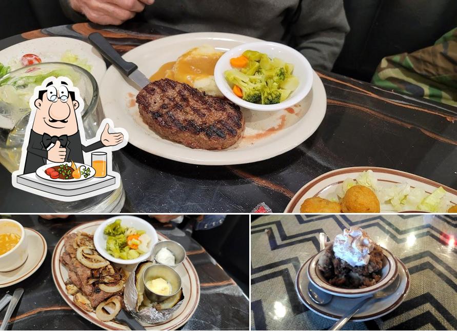 Tiny's Family Restaurant And lounge in Payson Restaurant menu and reviews