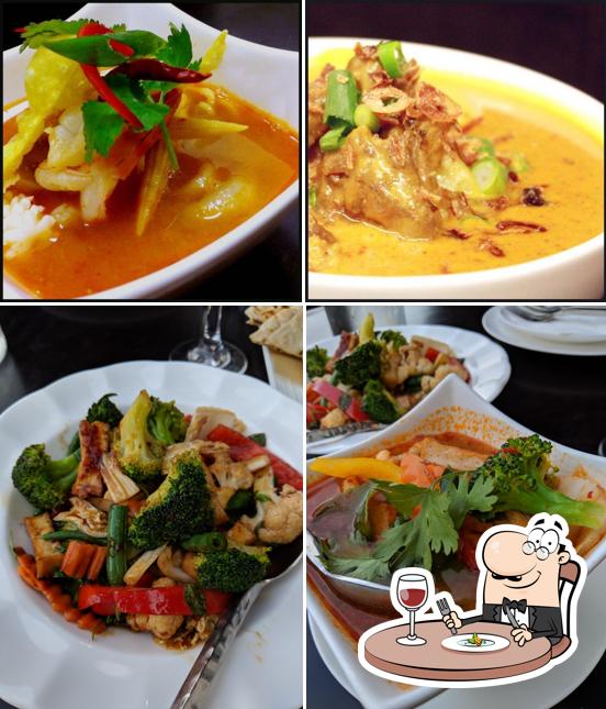 Comida en D'Gusto Thai Restaurant