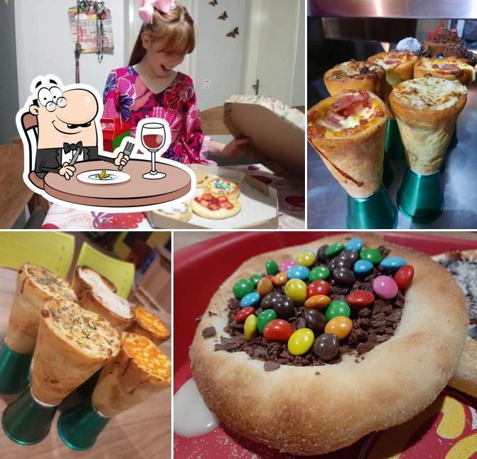 Comida em Pizza ConeHouse Contenda