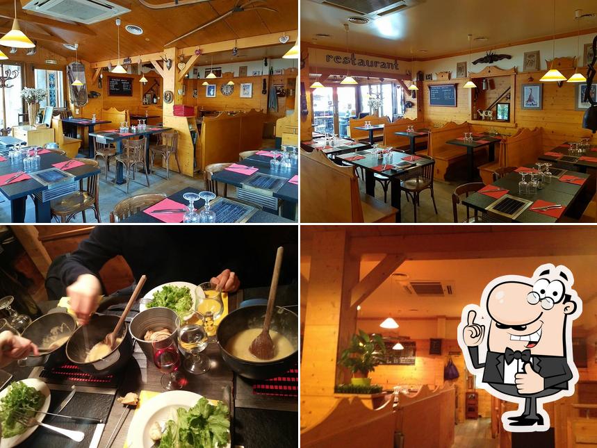 Les Fondus de la Raclette Montparnasse restaurant, Paris, 209 Bd