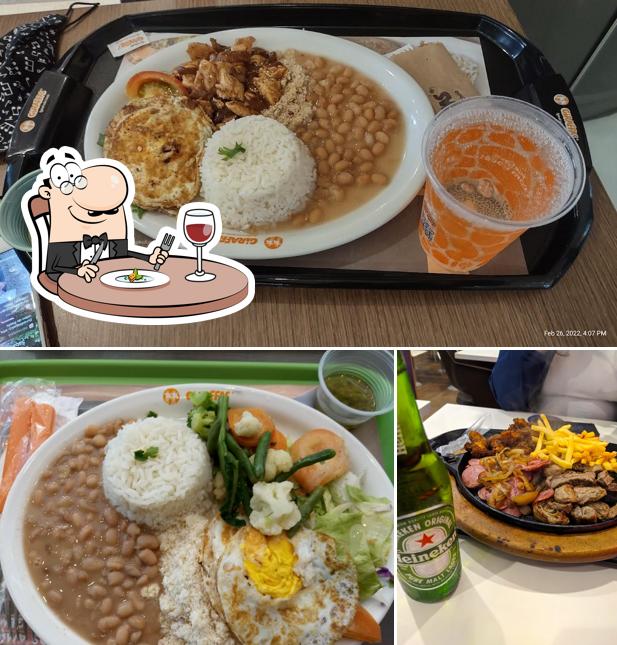 O Giraffas Shopping Cidade São Paulo se destaca pelo comida e cerveja