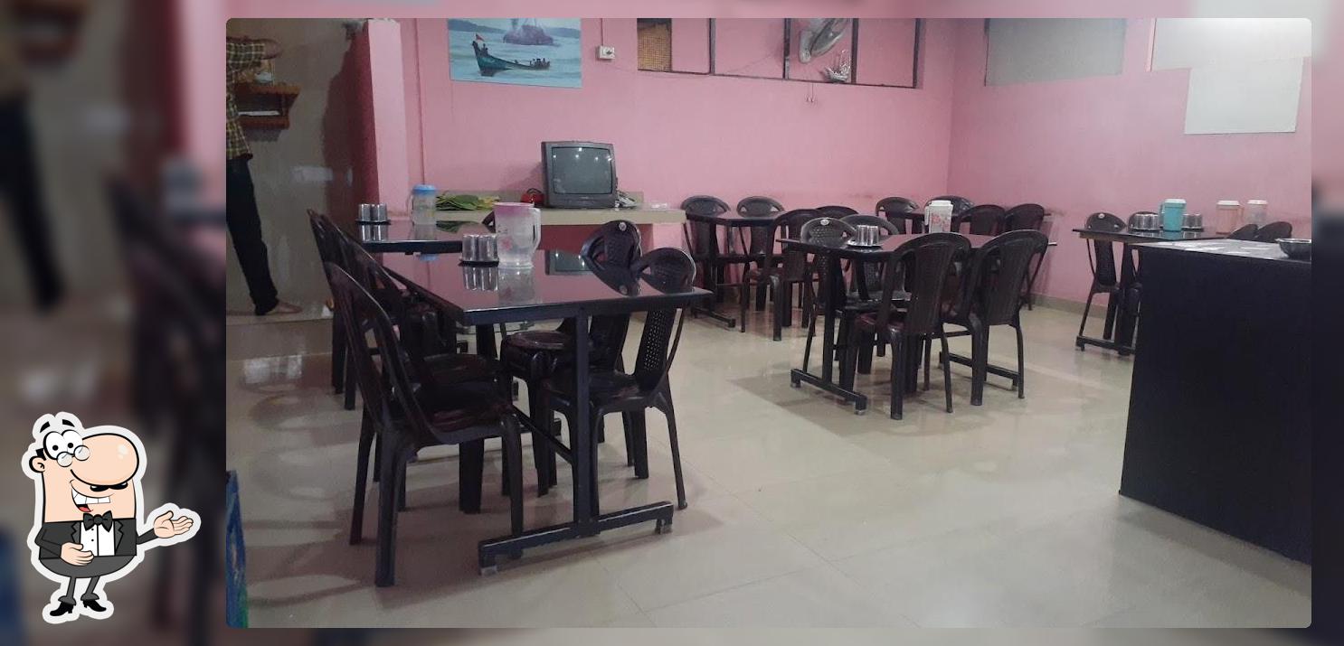 HOTEL MAHARAJA Fish Lunch Home