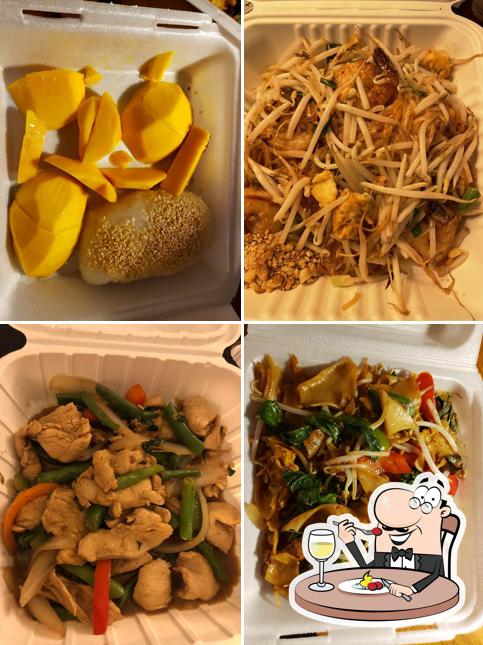 Meals at Ying's Thai Cuisine