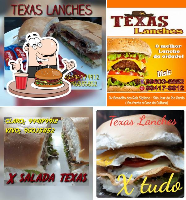 Закажите гамбургеры в "Texas Lanches"