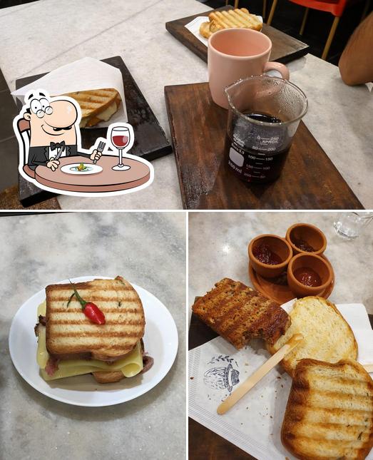 Comida em Mestre Nêgo Cafés Especiais