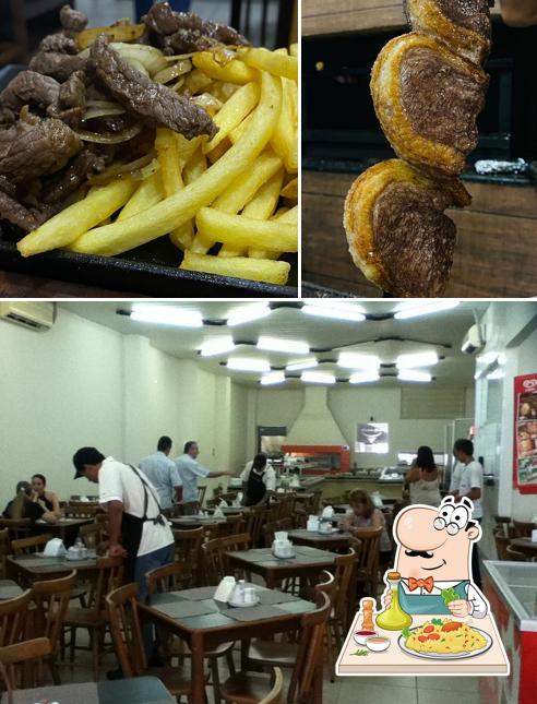 A Carioca Grill Disk pizza se destaca pelo comida e interior