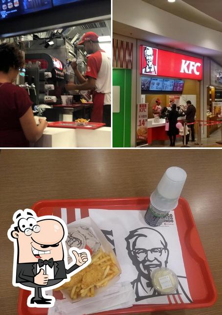 Look at this pic of KFC