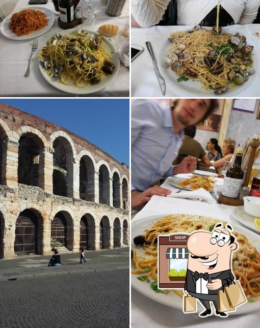 Gli esterni di Pizzeria E Ristorante La Costa Azzurra