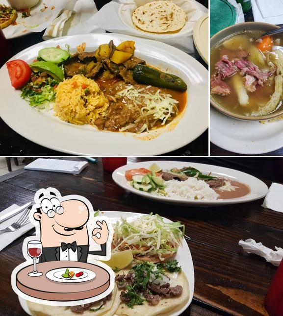 La Placita Latino Grocery Store in Mandeville Restaurant reviews