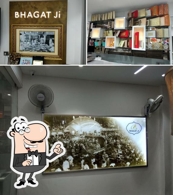 Check out how Bhagat Ji looks inside