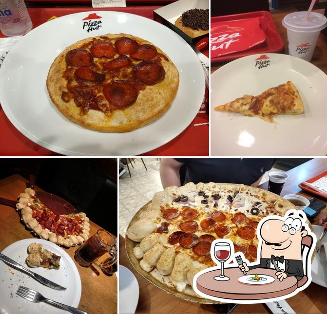 Comida em Pizza Hut PH Express Shopping Plaza: Pizzaria, Sobremesas, Bebidas em Niterói