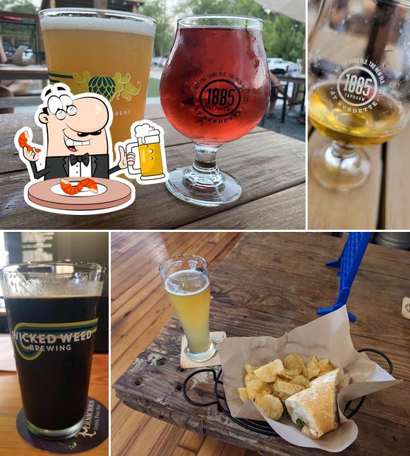 1885 Taproom in Simpsonville Restaurant menu and reviews