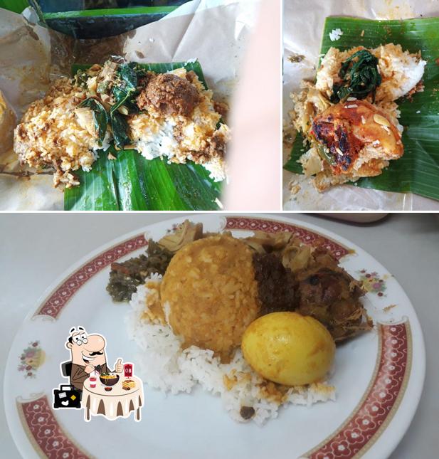 Food at RM. MAKAN SEDERHANA MINANG