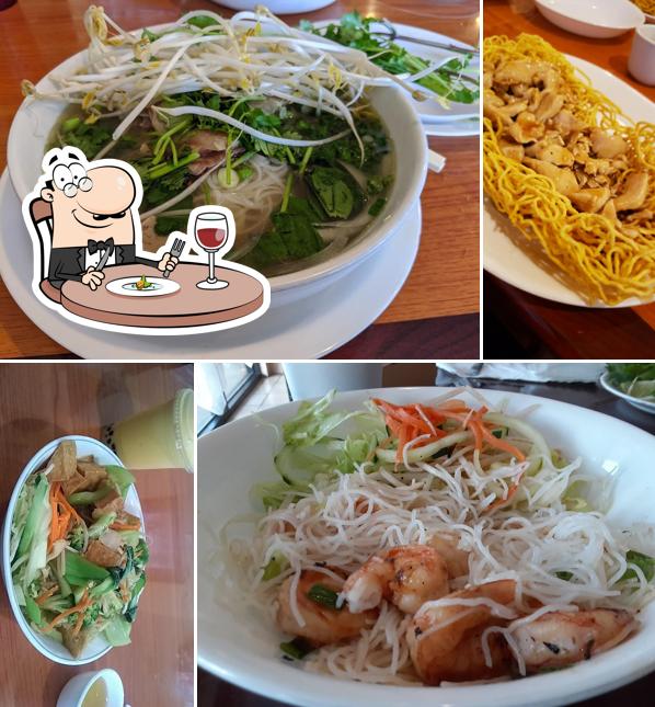 Saigon Noodle House in Warner Robins - Restaurant menu and reviews