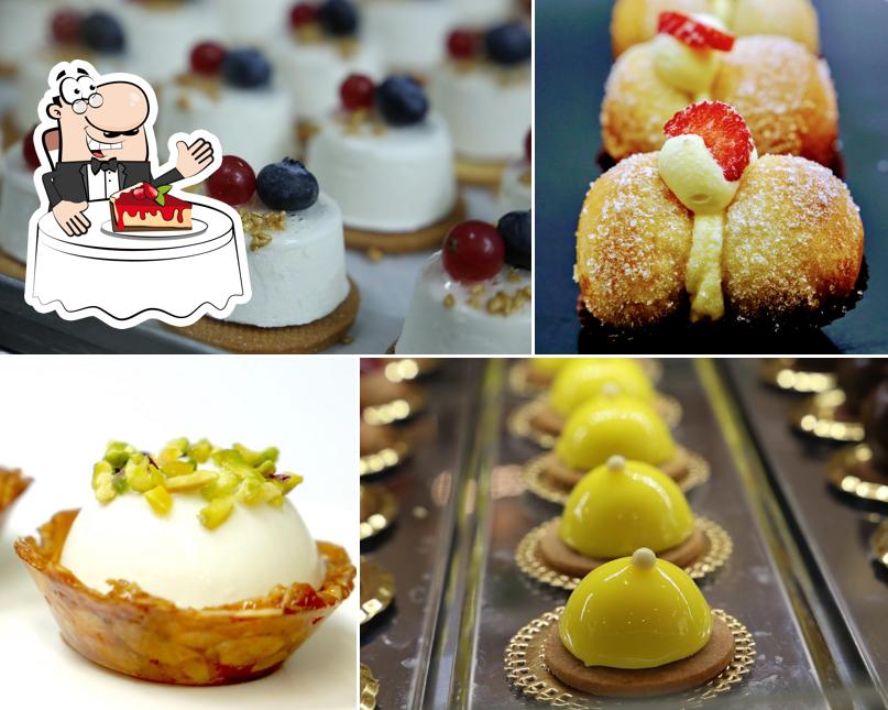 Pasticceria La Mimosa propone un'ampia varietà di dolci