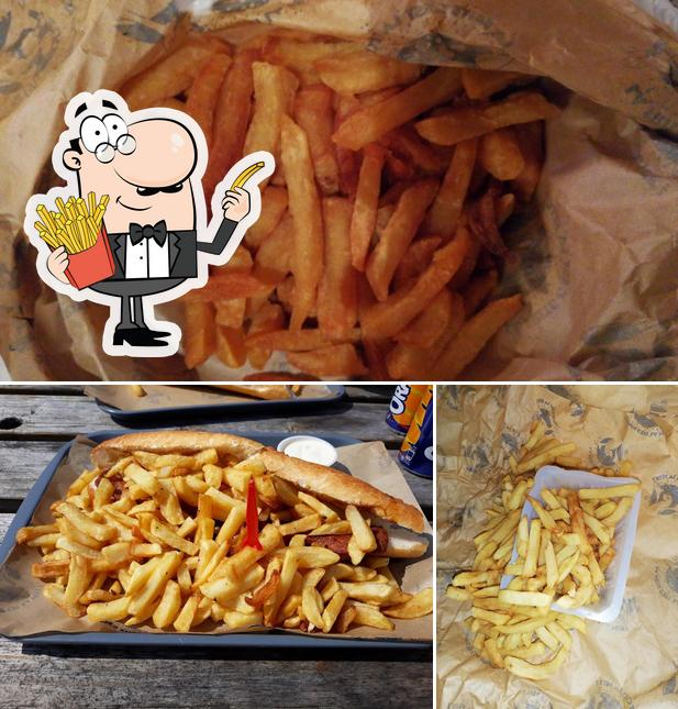 Commandez des pommes frites à Au Doyen