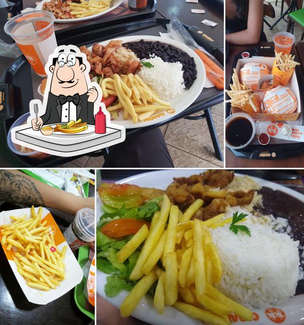 At Giraffas Brazlândia you can get French fries