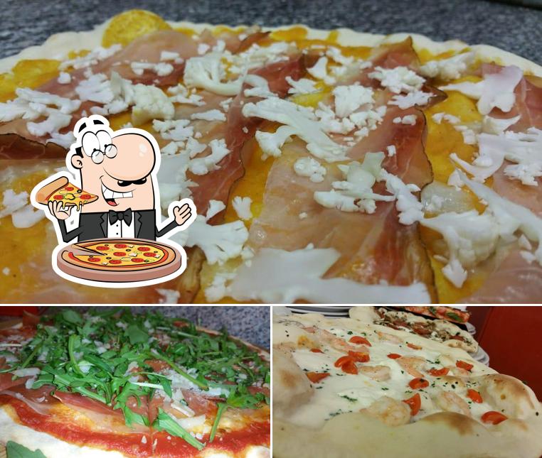 Scegli una pizza a Alla Loggia