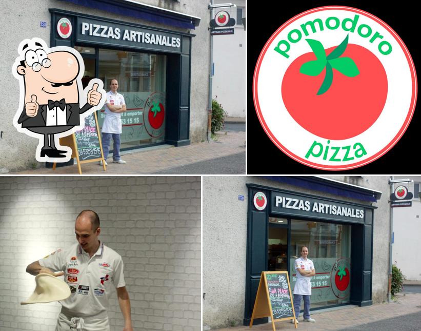 Voir la photo de Pomodoro pizza